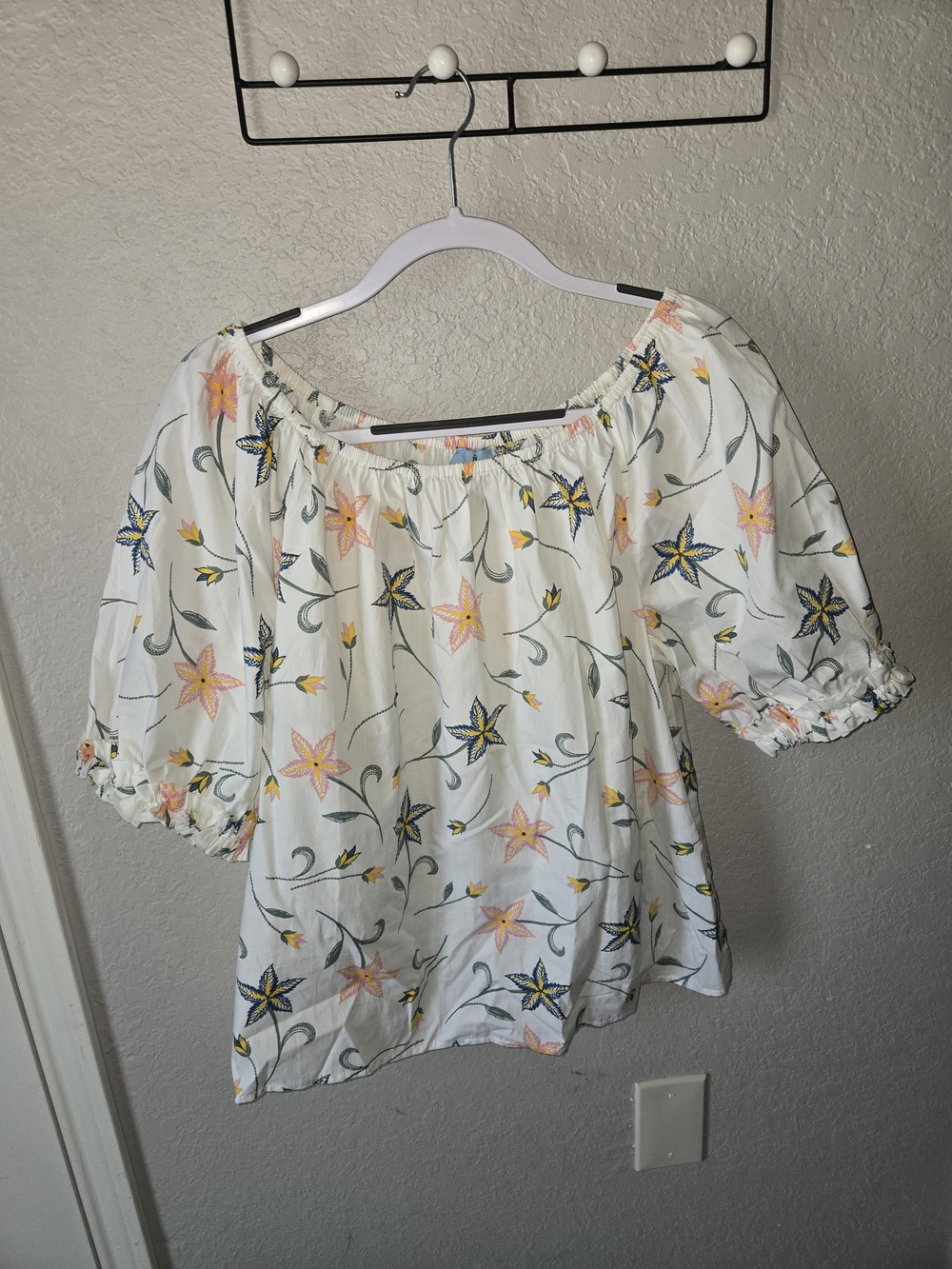 CeCe White Floral Off Shoulder Cotton Peasant Blouse Size L